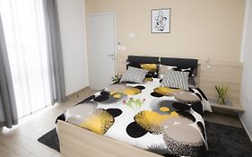 Apartma Grže